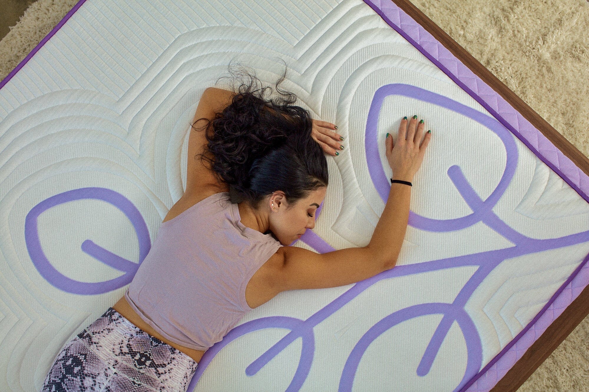 Mattresses & Pillows Sheets & Giggles