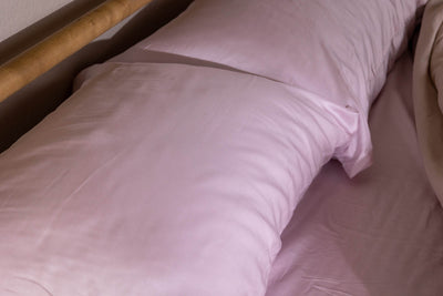 Orchid Ice Eucalyptus Pillowcases Detail||#color_orchid